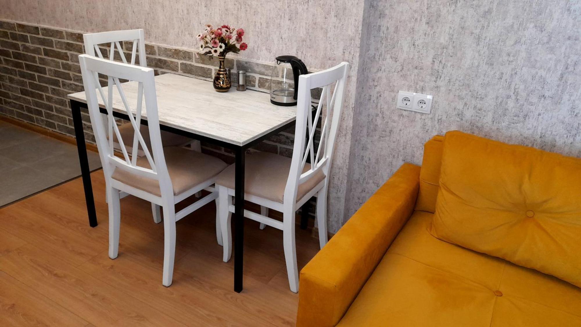 Tbilisi Home Apartment Bagian luar foto